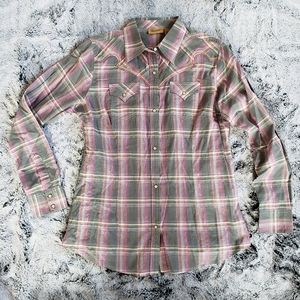 NWOT Wrangler Sparkle Snap Front - M